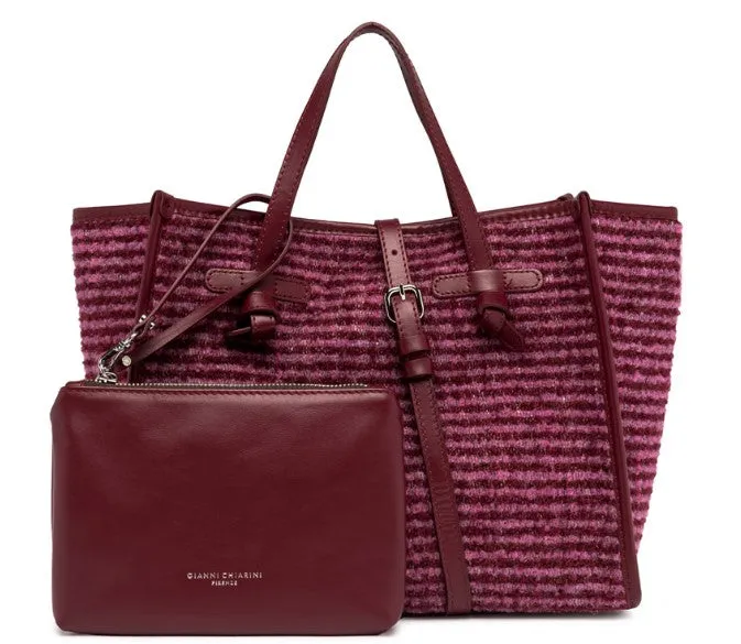 Chic Shoulder Bag for Women