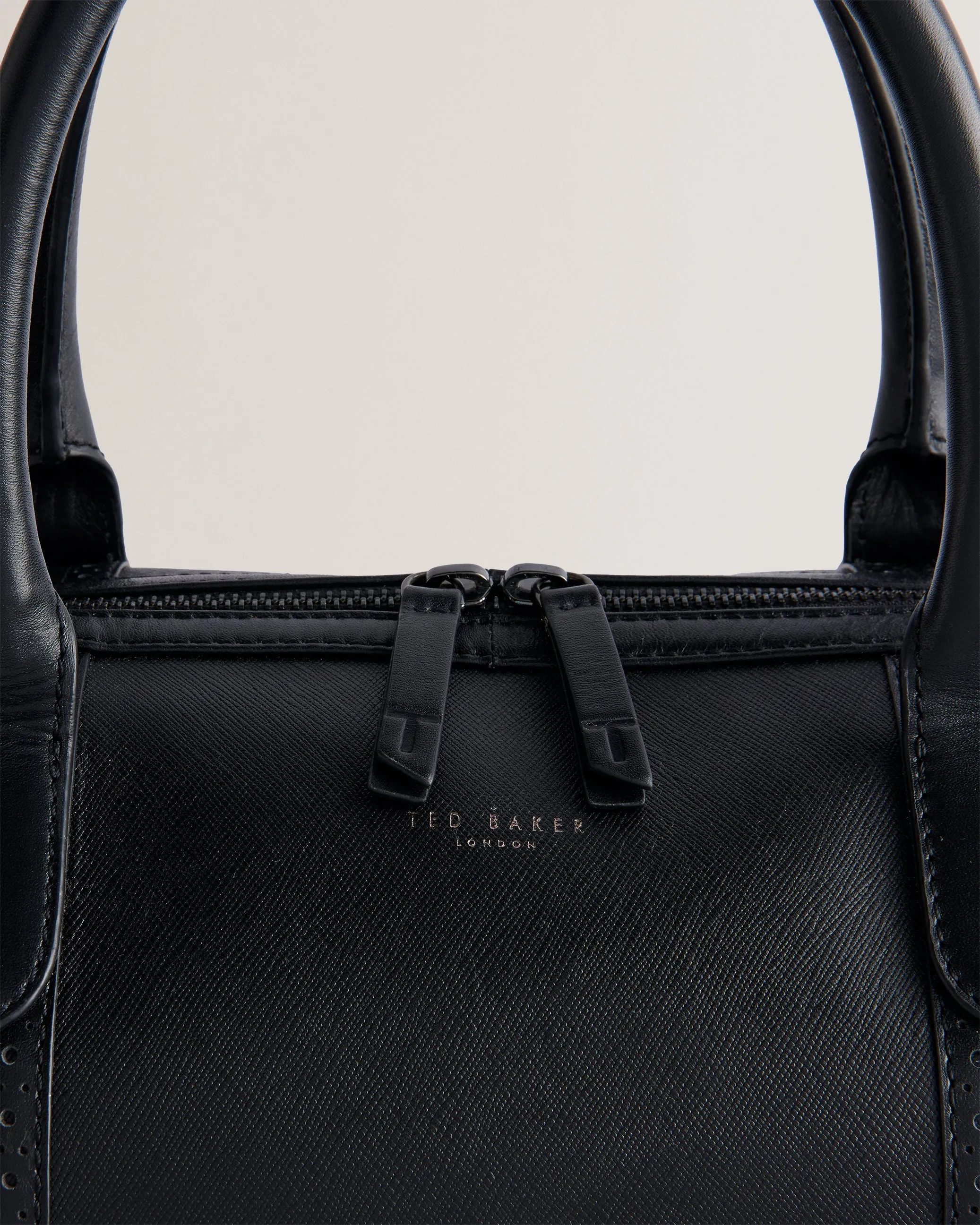 Conarr Saffiano Leather Holdall Black