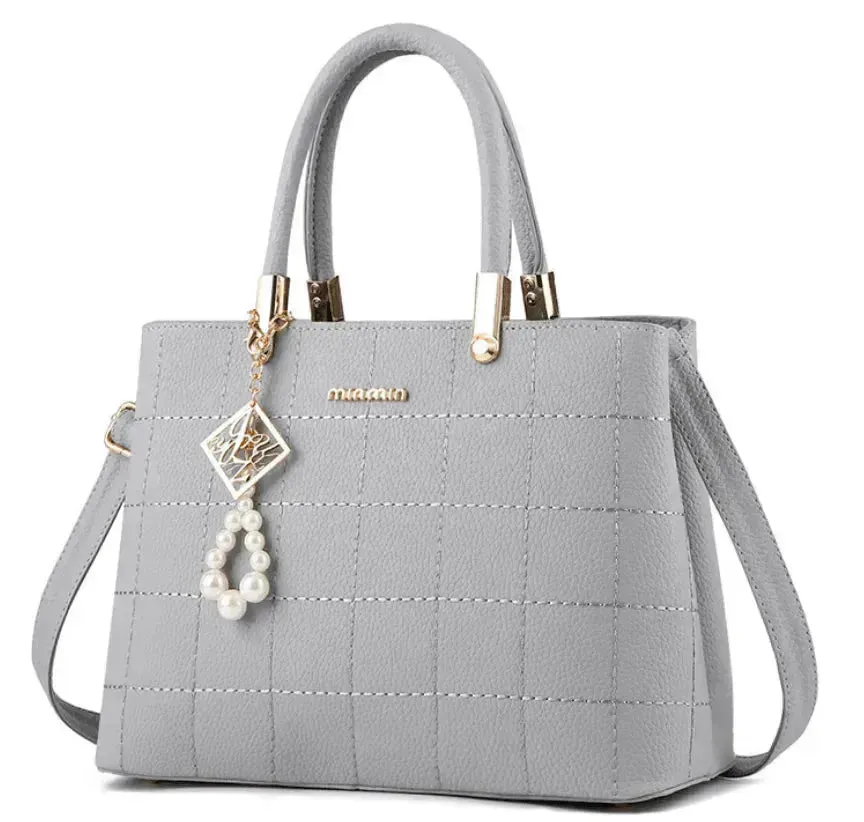 European And American Hair Ball Handbags Simple Women'S Bags Diagonal Bags Fashion Women'S Bags