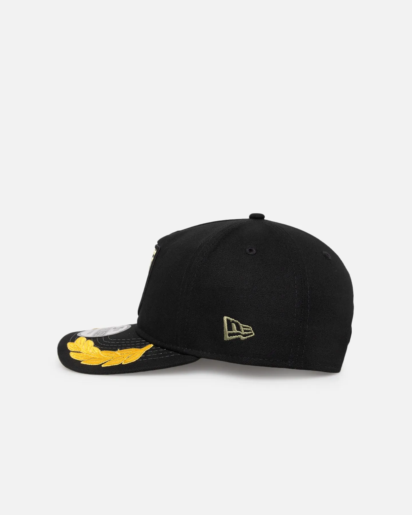 New Era Atlanta Braves 'Military Patch' Pre-Curved Golfer Snapback Black
