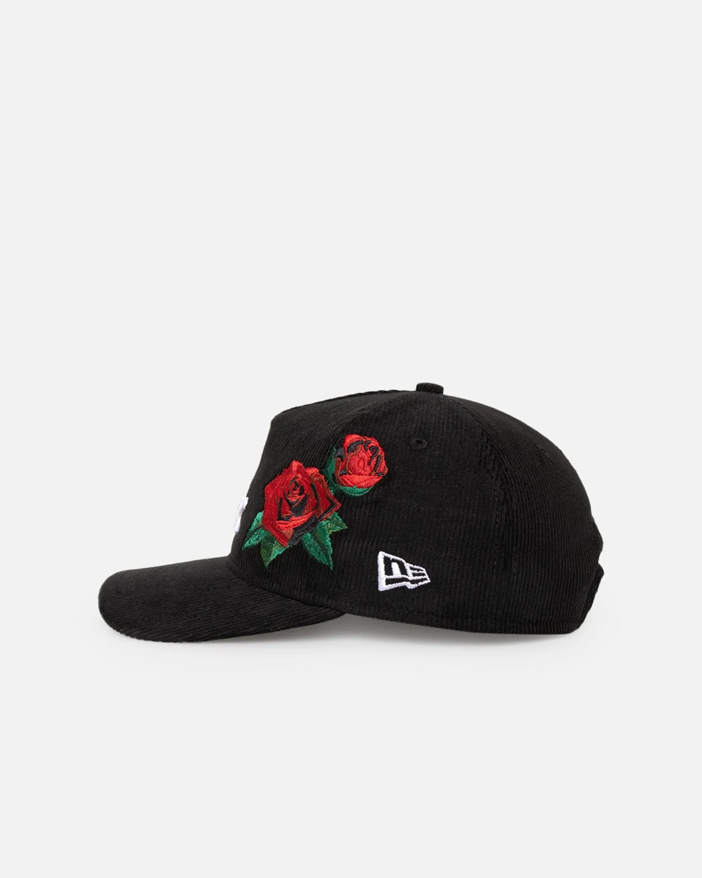 New Era Chicago White Sox 'Corduroy Roses' Golfer Pre-Curved Snapback Black Corduroy/White