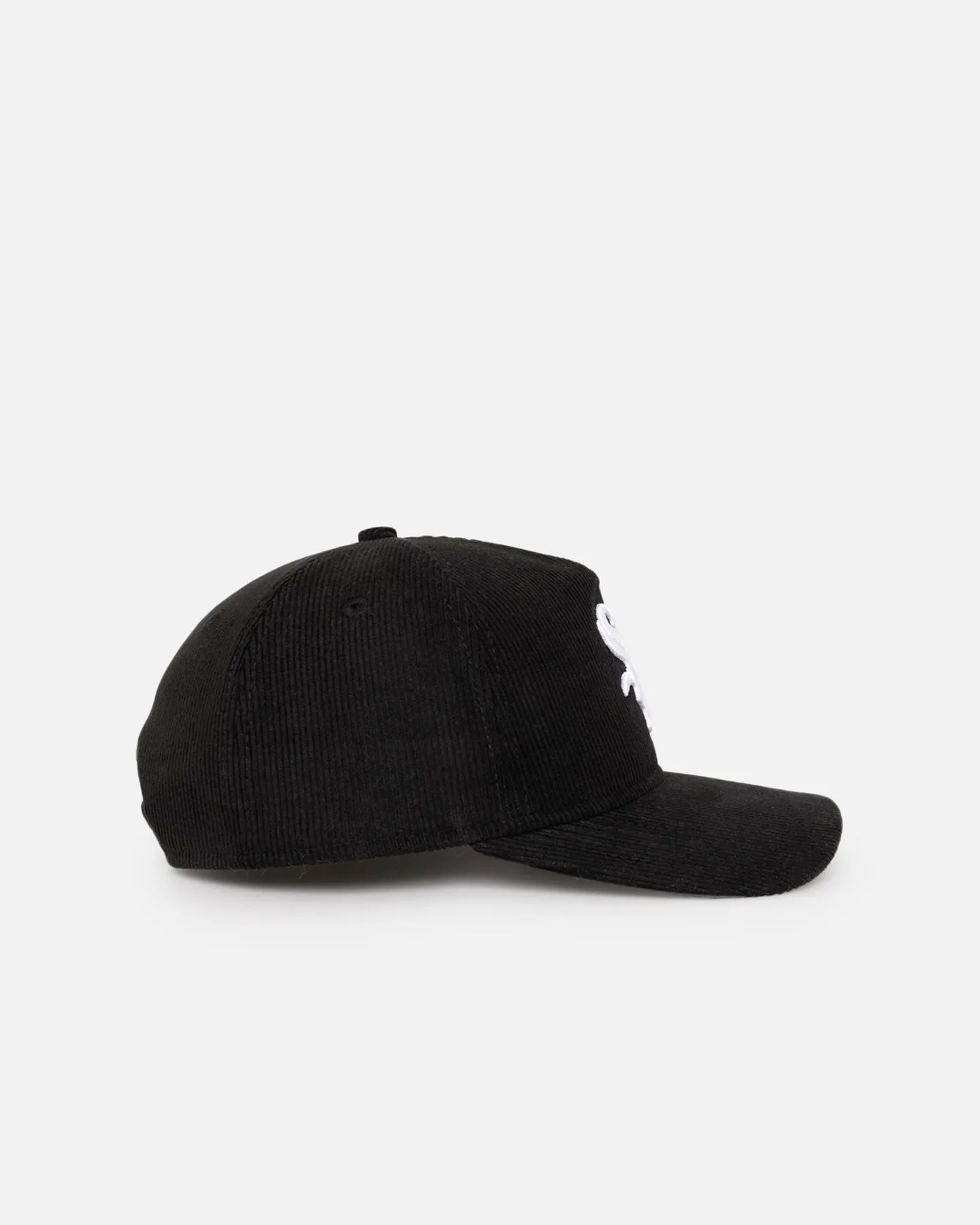 New Era Chicago White Sox 'Corduroy Roses' Golfer Pre-Curved Snapback Black Corduroy/White