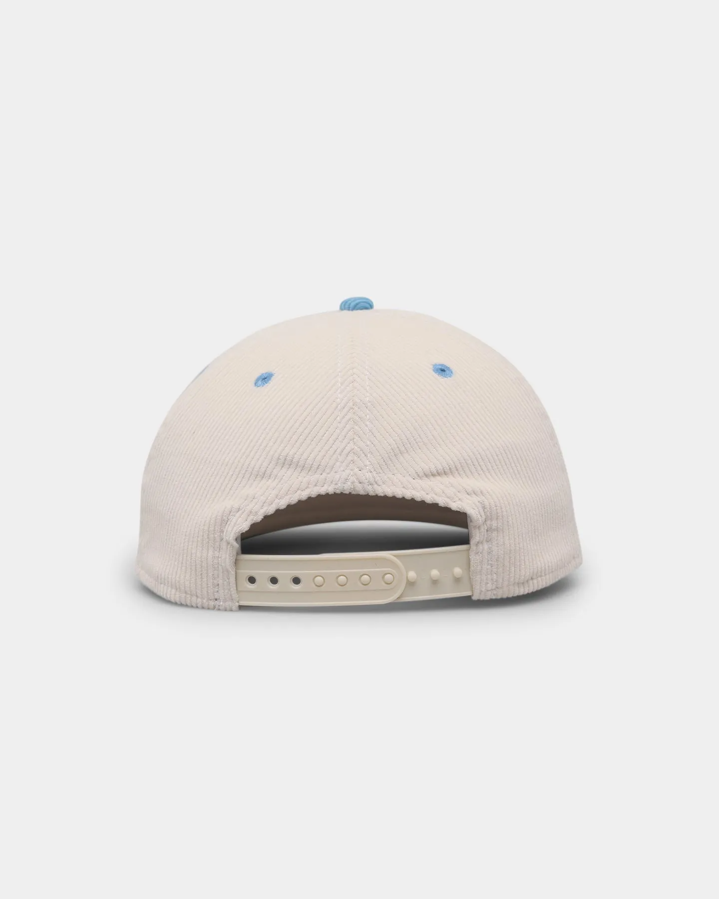 New Era Cronulla Sharks 'NRL Retro Script Corduroy' Golfer Snapback Chrome White