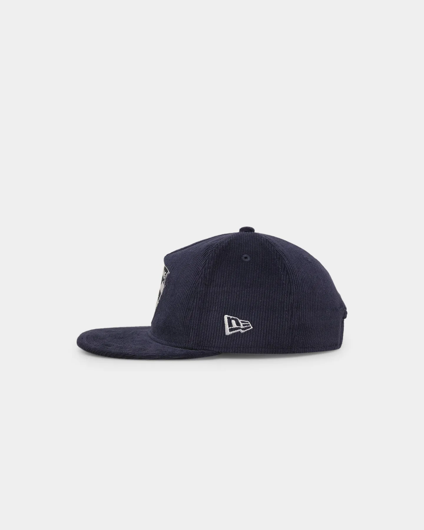 New Era Geelong Cats 'AFL 2023 Team Corduroy' Golfer Snapback Navy