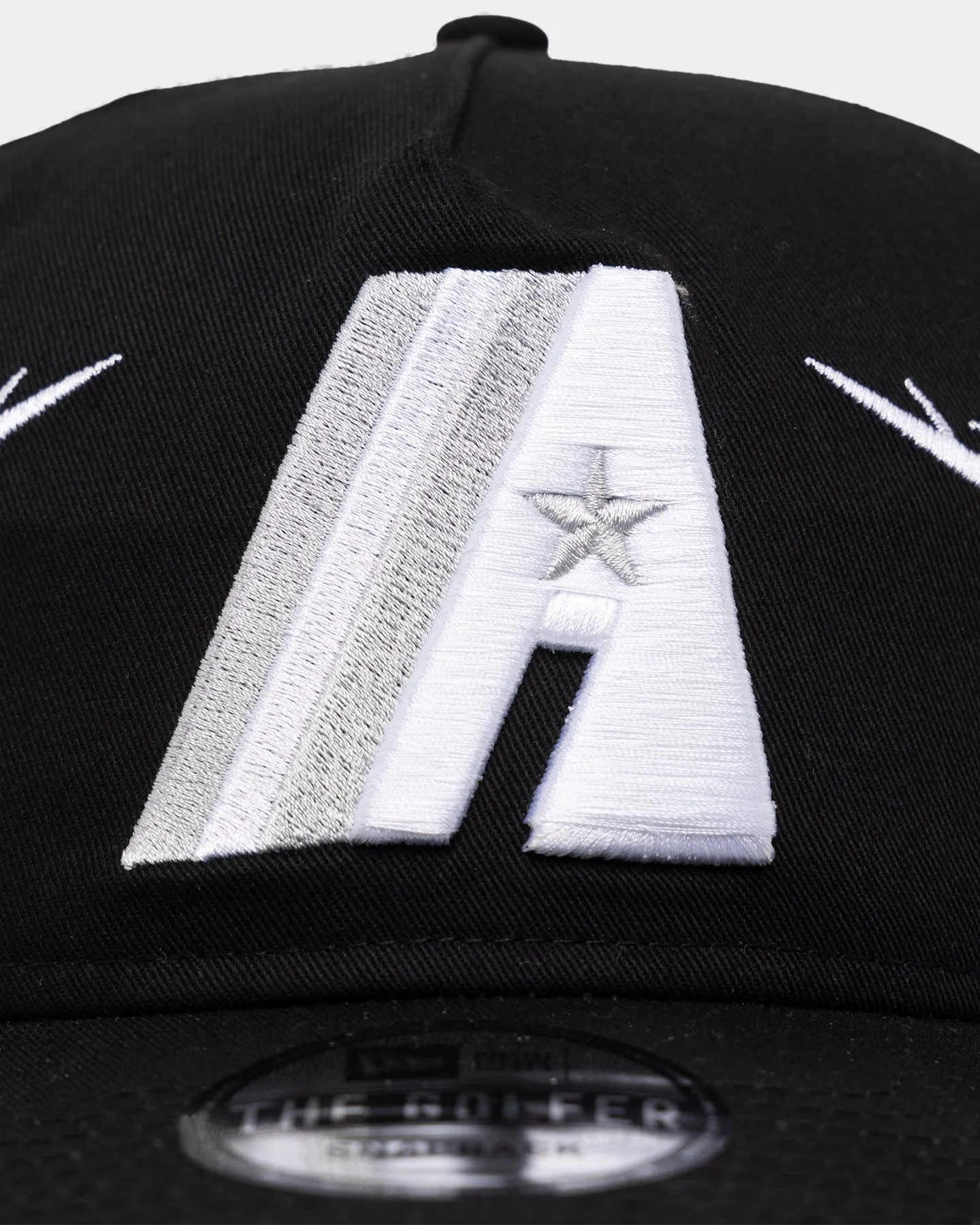 New Era Houston Astros 'Twisted Thorns' Golfer Pre-Curved Snapback Black