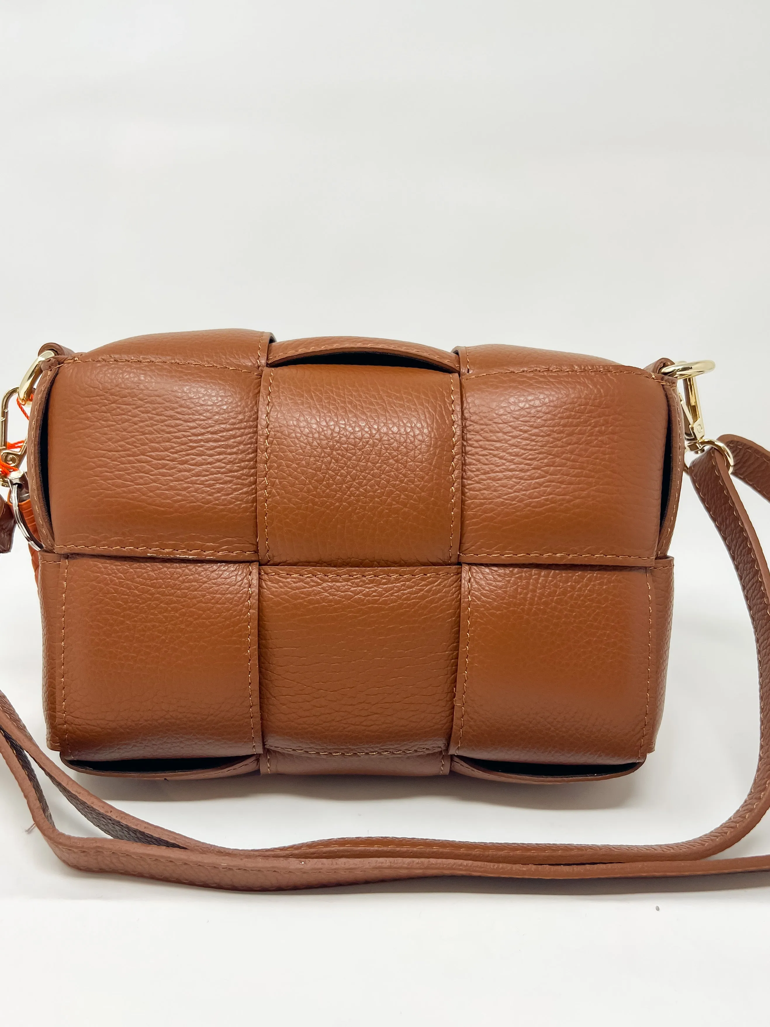 Suzy Woven Crossbody